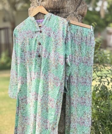 Women's Pastel Floral Lawn 2-Piece Co Ord Set Lightweight Summer Wear