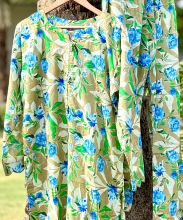 Beige & Blue Floral Lawn 2-Piece Co Ord Set – Lightweight & Breezy Summer Wear